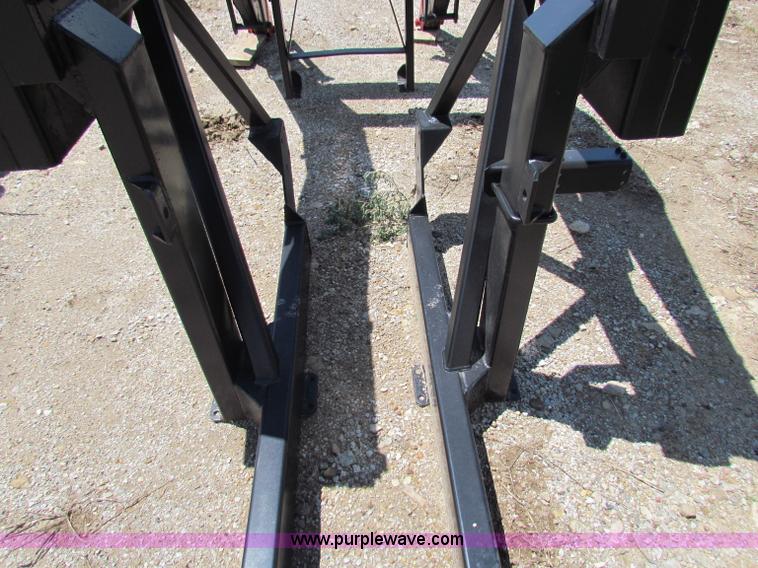 image for item G4082 Westendorf WL457 loader