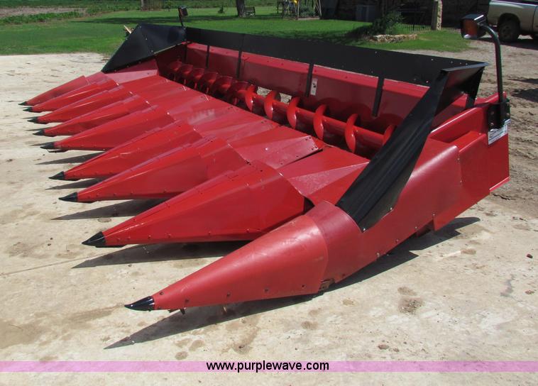 image for item G4084 1998 Case IH 1083 corn head