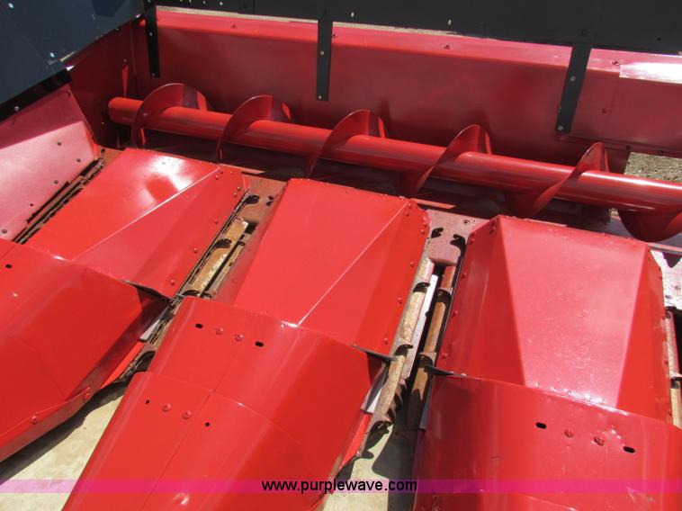 image for item G4084 1998 Case IH 1083 corn head