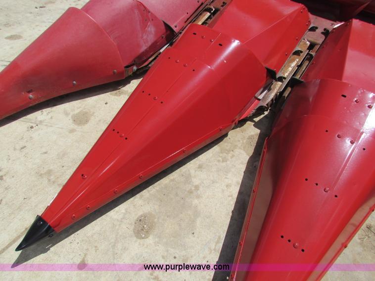 image for item G4084 1998 Case IH 1083 corn head
