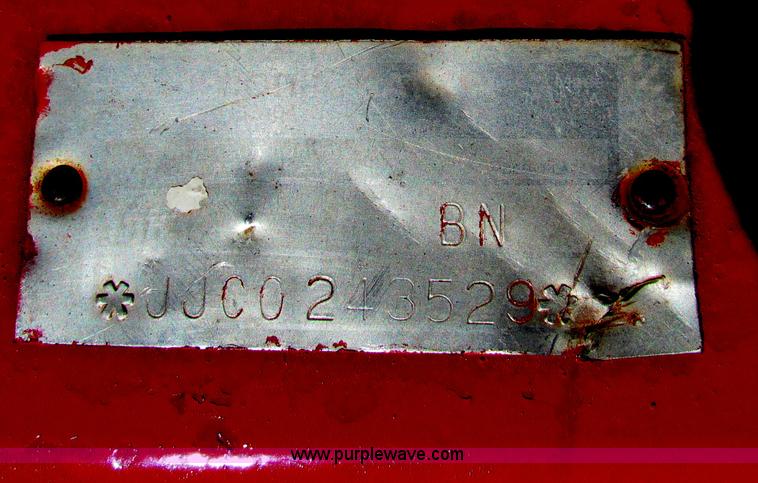 image for item G4084 1998 Case IH 1083 corn head