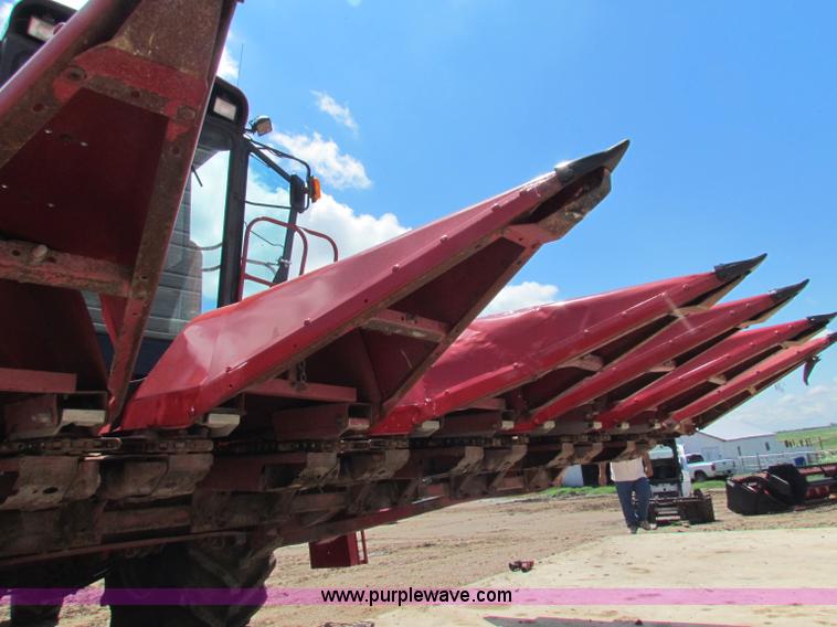 image for item G4084 1998 Case IH 1083 corn head