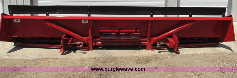 image for item G4085 1996 Case IH 1083 corn head