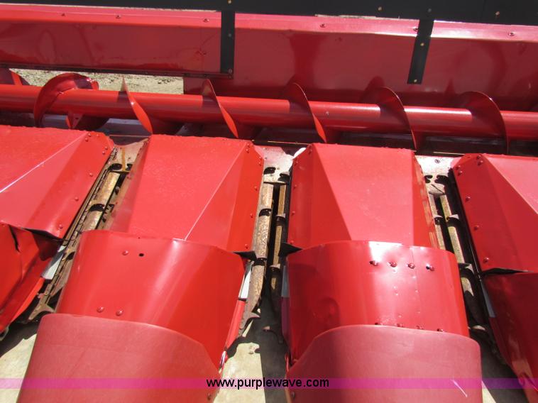 image for item G4085 1996 Case IH 1083 corn head
