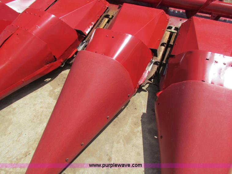 image for item G4085 1996 Case IH 1083 corn head