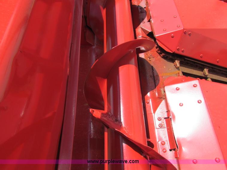 image for item G4085 1996 Case IH 1083 corn head