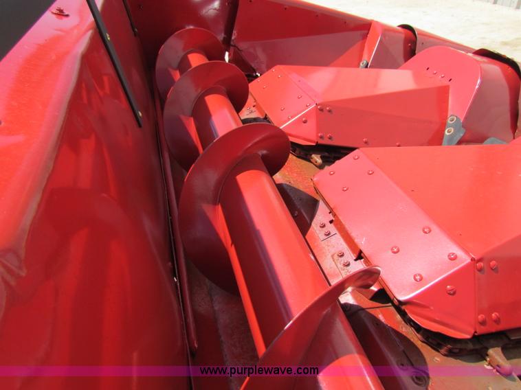 image for item G4085 1996 Case IH 1083 corn head