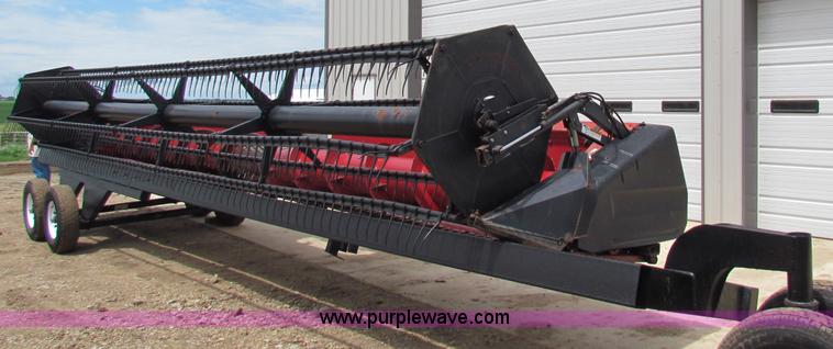 image for item G4086 1997 Case IH 1020 flex head