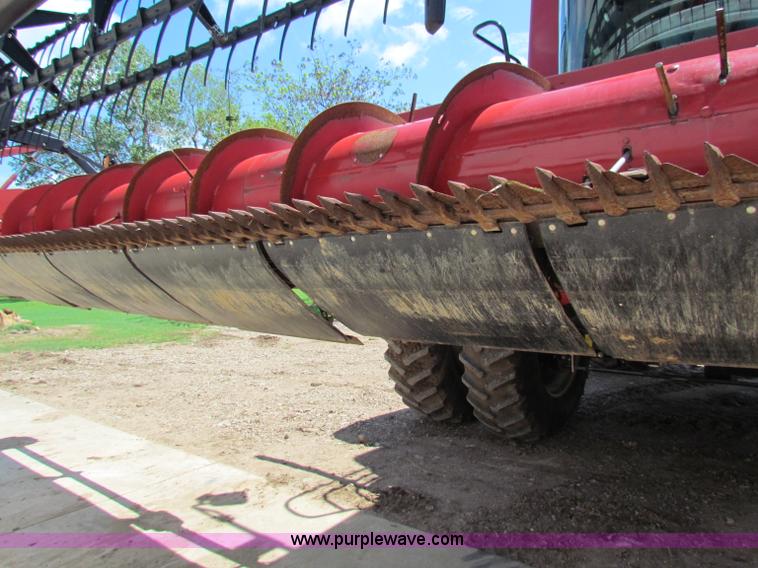 image for item G4088 2003 Case IH 2020 30' flex head