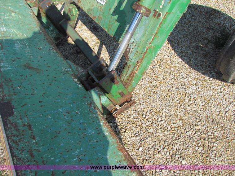 image for item G4090 1968 John Deere 4020 tractor