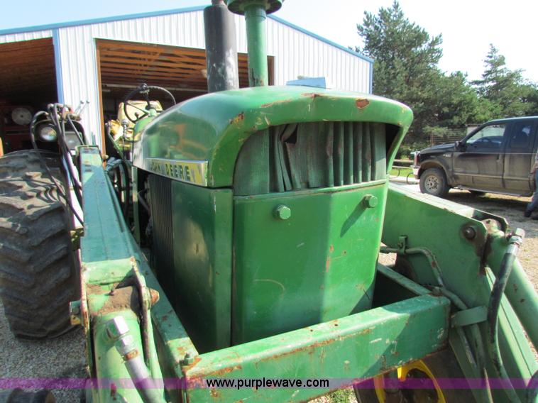 image for item G4090 1968 John Deere 4020 tractor