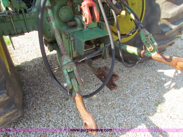 image for item G4090 1968 John Deere 4020 tractor