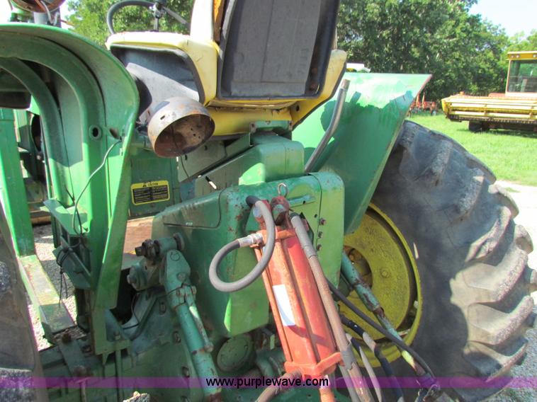 image for item G4090 1968 John Deere 4020 tractor