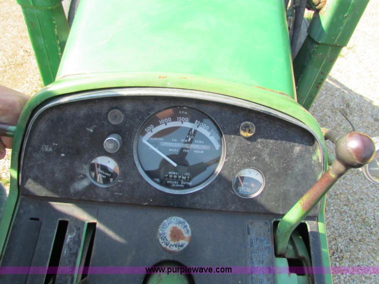 image for item G4090 1968 John Deere 4020 tractor
