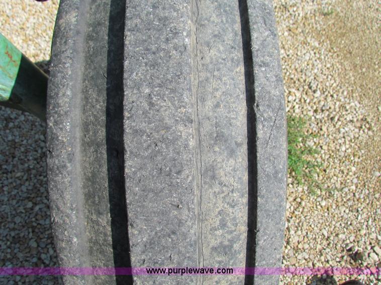 image for item G4090 1968 John Deere 4020 tractor