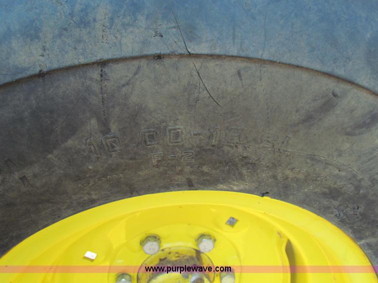 image for item G4090 1968 John Deere 4020 tractor