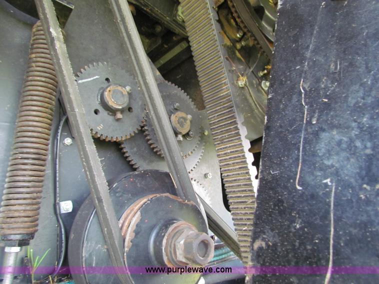 image for item G4091 1994 AGCO Gleaner R62 combine