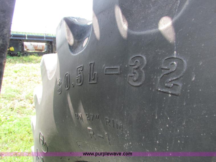 image for item G4091 1994 AGCO Gleaner R62 combine