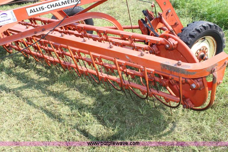 image for item G4105 Allis Chalmers side delivery hay rake