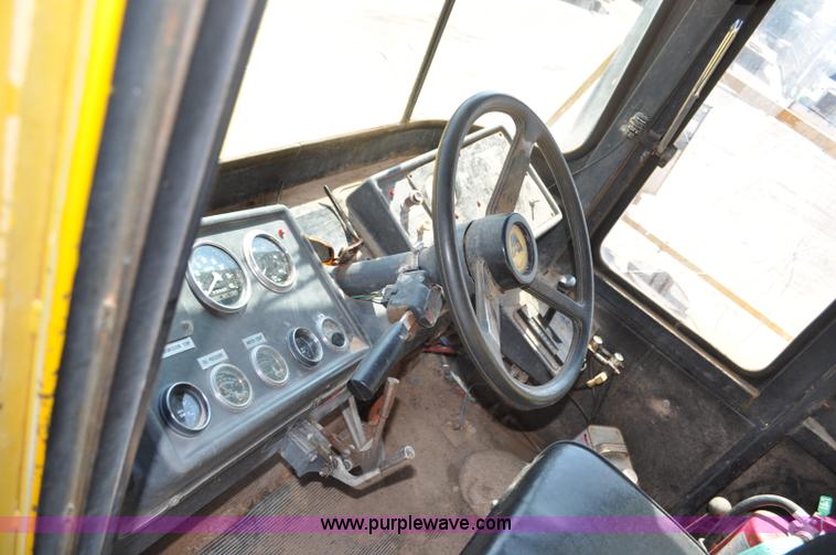 image for item G6149 1980 Ag-Chem Big A 4500 Turbo floater