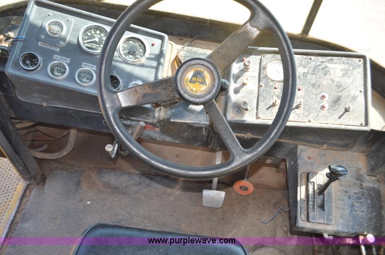 image for item G6149 1980 Ag-Chem Big A 4500 Turbo floater