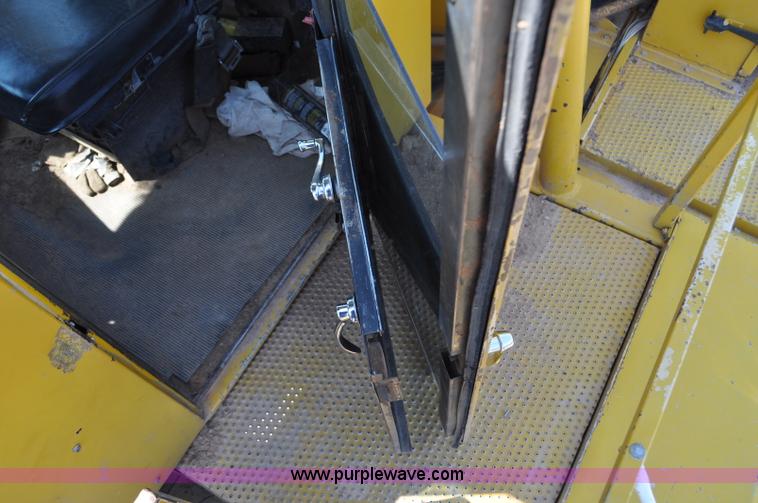 image for item G6149 1980 Ag-Chem Big A 4500 Turbo floater