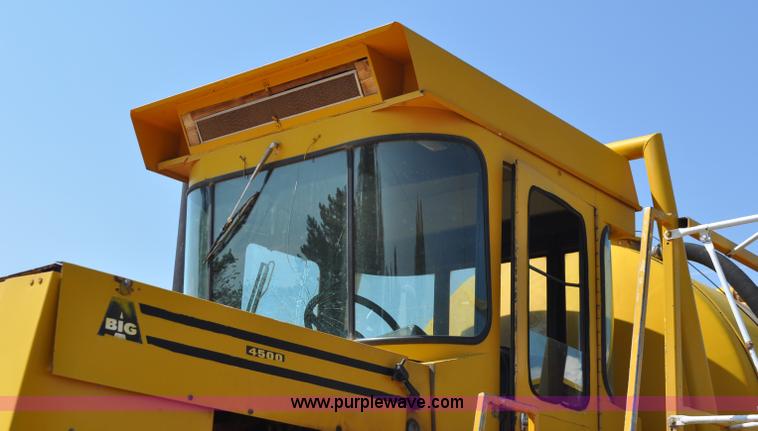 image for item G6149 1980 Ag-Chem Big A 4500 Turbo floater