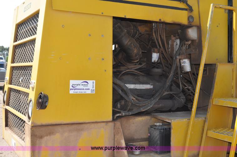 image for item G6149 1980 Ag-Chem Big A 4500 Turbo floater