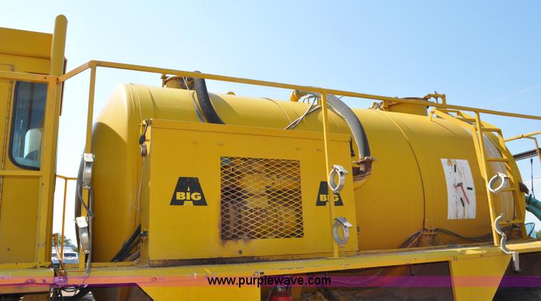 image for item G6149 1980 Ag-Chem Big A 4500 Turbo floater