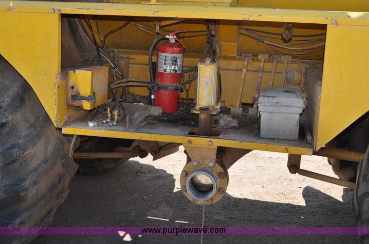 image for item G6149 1980 Ag-Chem Big A 4500 Turbo floater