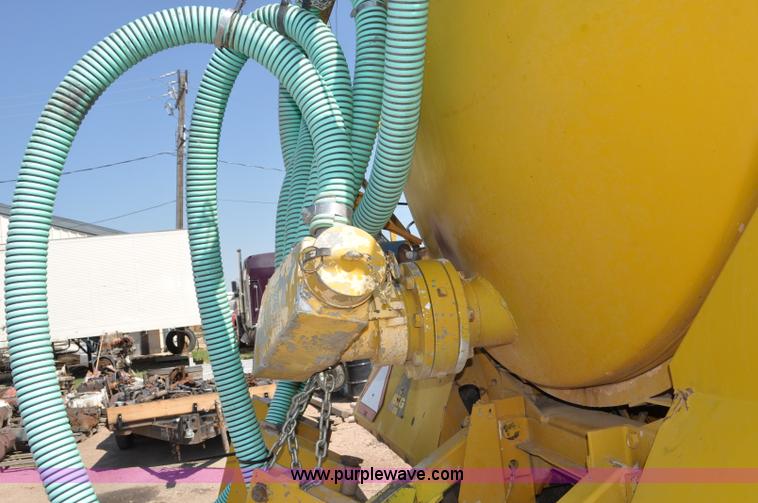 image for item G6149 1980 Ag-Chem Big A 4500 Turbo floater