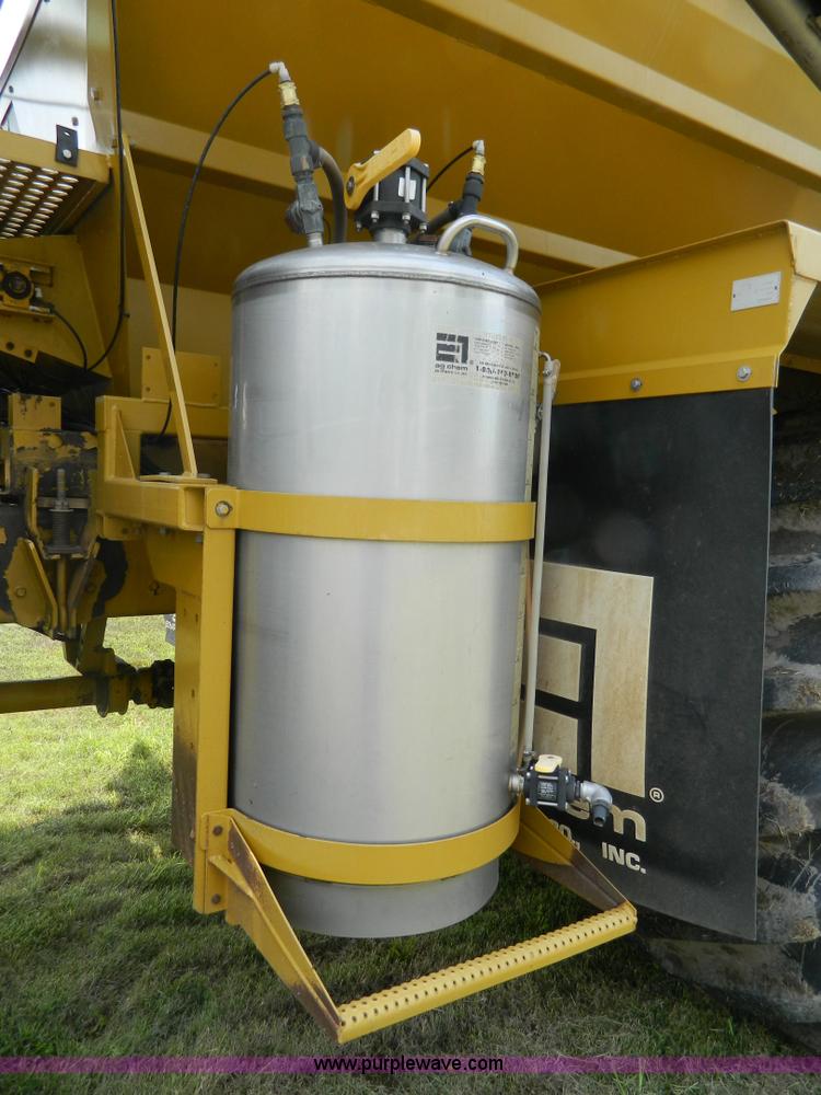 image for item G7985 1999 Ag-Chem TerraGator 8104 dry spreader truck