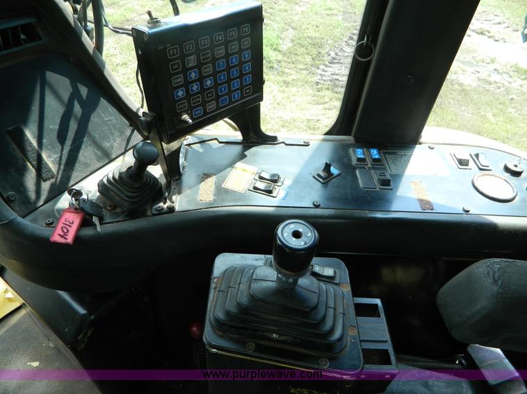 image for item G7985 1999 Ag-Chem TerraGator 8104 dry spreader truck