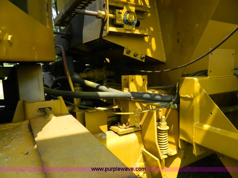 image for item G7986 1998 Ag-Chem TerraGator 1844 dry spreader truck
