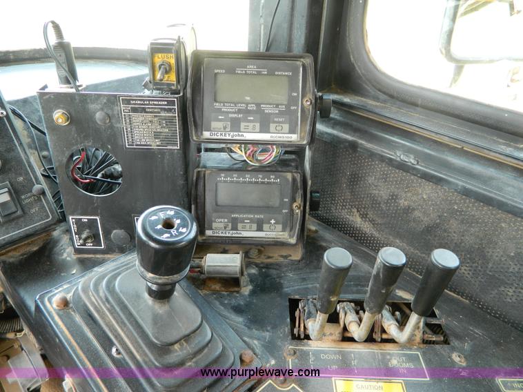 image for item G7986 1998 Ag-Chem TerraGator 1844 dry spreader truck