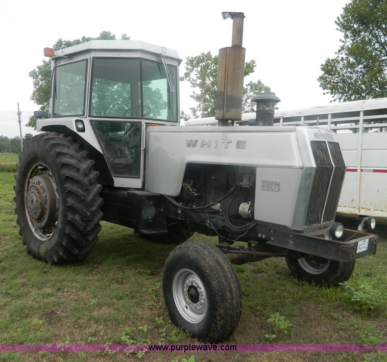 image for item G7988 White Field Boss 2-150 tractor