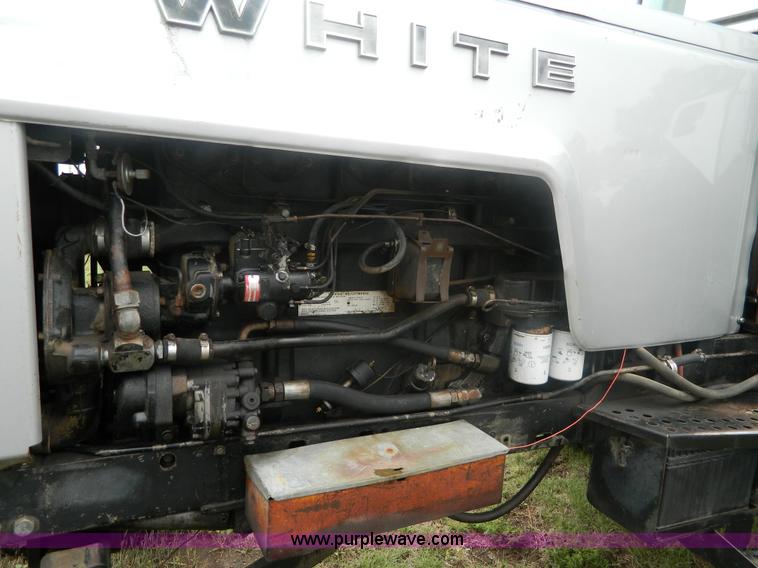 image for item G7988 White Field Boss 2-150 tractor