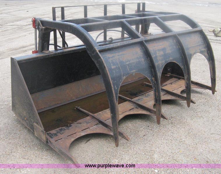 image for item H6464 Quick attach 8' forked grapple bucket