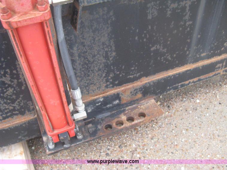 image for item H6464 Quick attach 8' forked grapple bucket