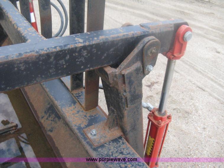 image for item H6464 Quick attach 8' forked grapple bucket