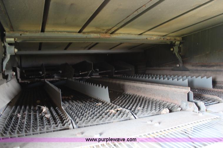 image for item H6537 1999 Caterpillar Lexion 480 RWA combine