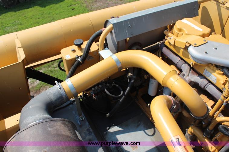 image for item H6537 1999 Caterpillar Lexion 480 RWA combine