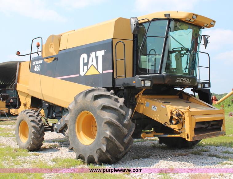 image for item H6539 1998 Caterpillar Lexion 460 RWA combine