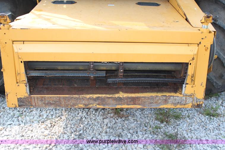 image for item H6539 1998 Caterpillar Lexion 460 RWA combine