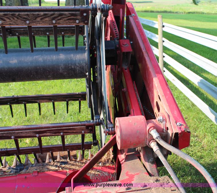 image for item H6664 International 820-20 flex head