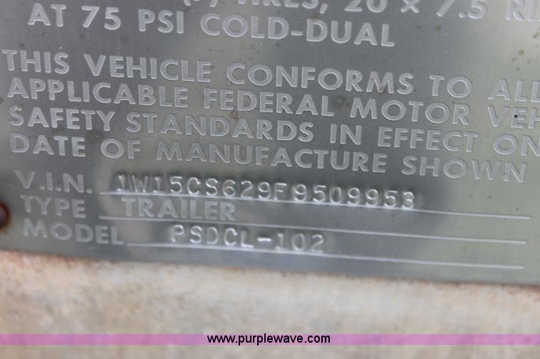 image for item H7417 1985 Wilson 53' aluminum cattle pot trailer