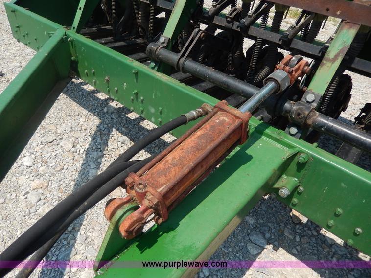 image for item I4336 Great Plains Solid Stand 13 drill