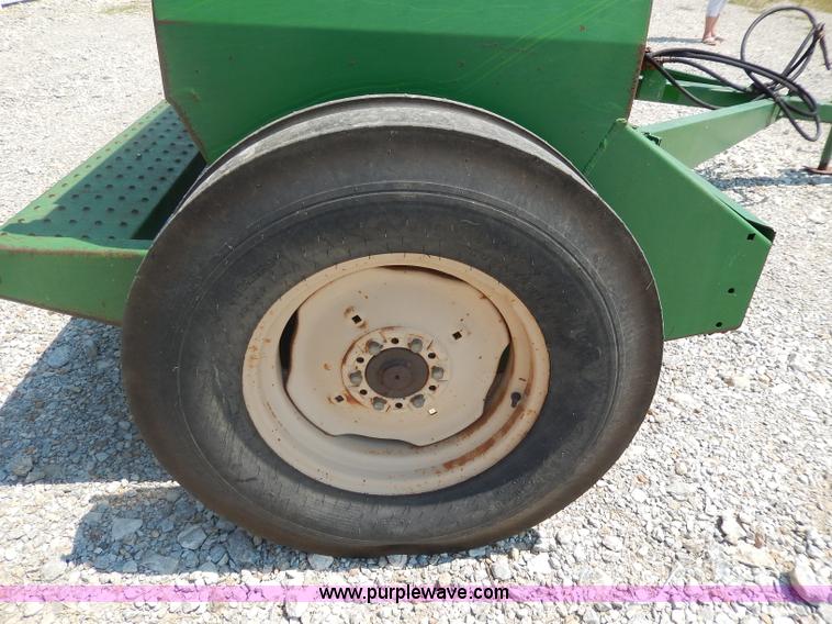 image for item I4336 Great Plains Solid Stand 13 drill