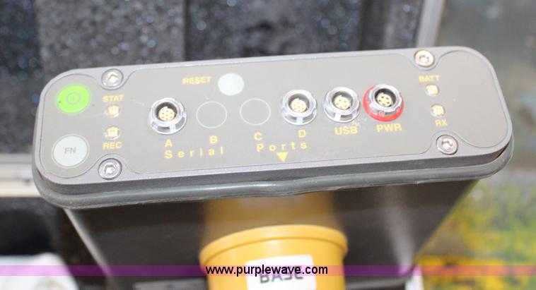 image for item AU9021 TopCon Hiper Lite