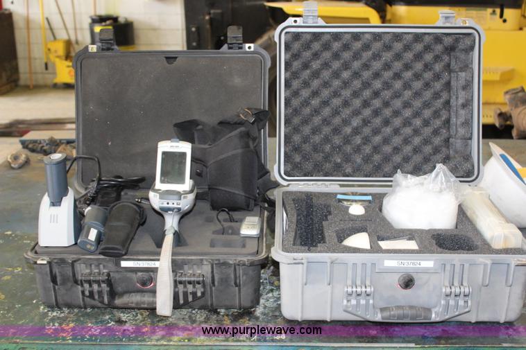 image for item AU9023 Thermo Scientific Niton analyzer